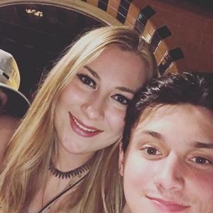 Meet your Posher, Sydney